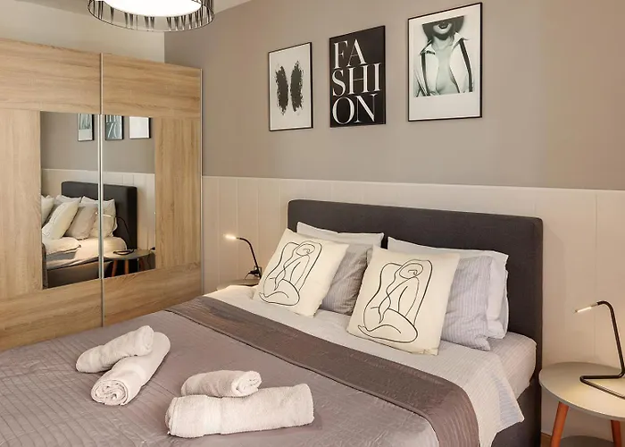 Διαμέρισμα к's Living With Free Parking