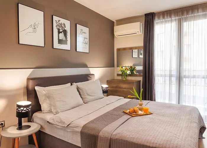 к's Living With Free Parking Апартамент *