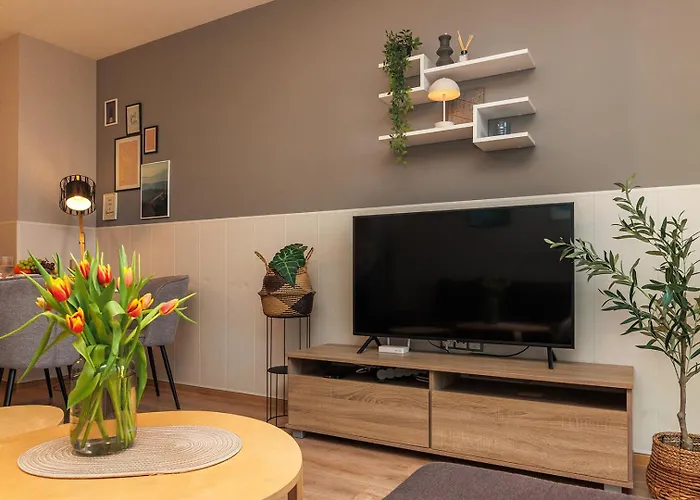 к's Living With Free Parking * 普罗夫迪夫